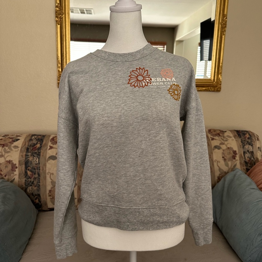 Madewell Gray Sweatshirt with Floral Design